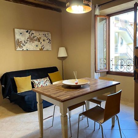 La Casa Sul Sasso In Town Serviced Accommodations Ντέρβιο Εξωτερικό φωτογραφία