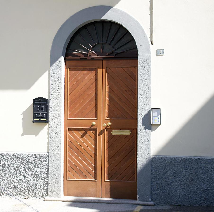La Casa Sul Sasso In Town Serviced Accommodations Ντέρβιο Εξωτερικό φωτογραφία