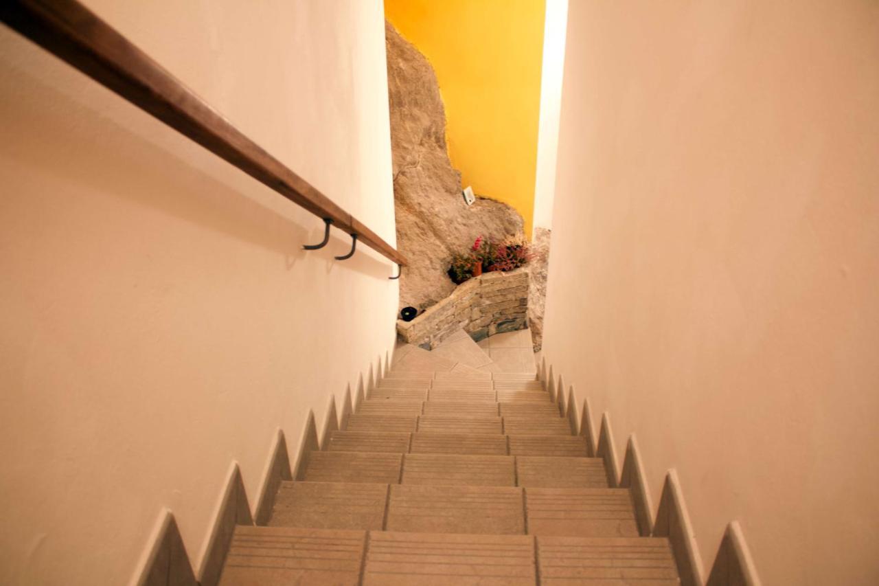 La Casa Sul Sasso In Town Serviced Accommodations Ντέρβιο Εξωτερικό φωτογραφία