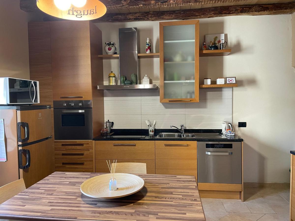 La Casa Sul Sasso In Town Serviced Accommodations Ντέρβιο Εξωτερικό φωτογραφία